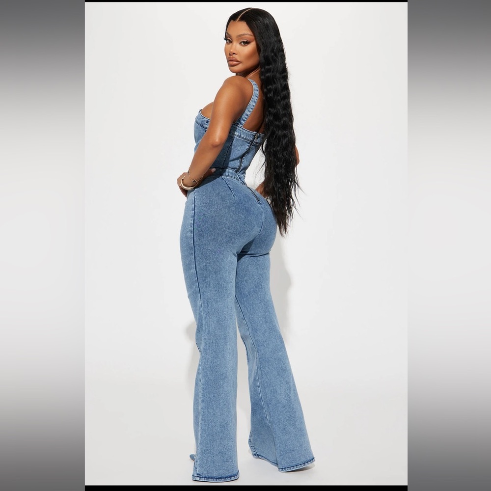 FashionNova Denim Overall Jumpsuit - Picture 3 of 3